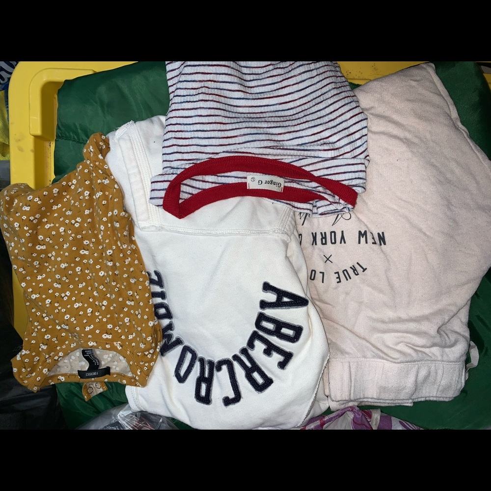 Bundle of Girls Clothing